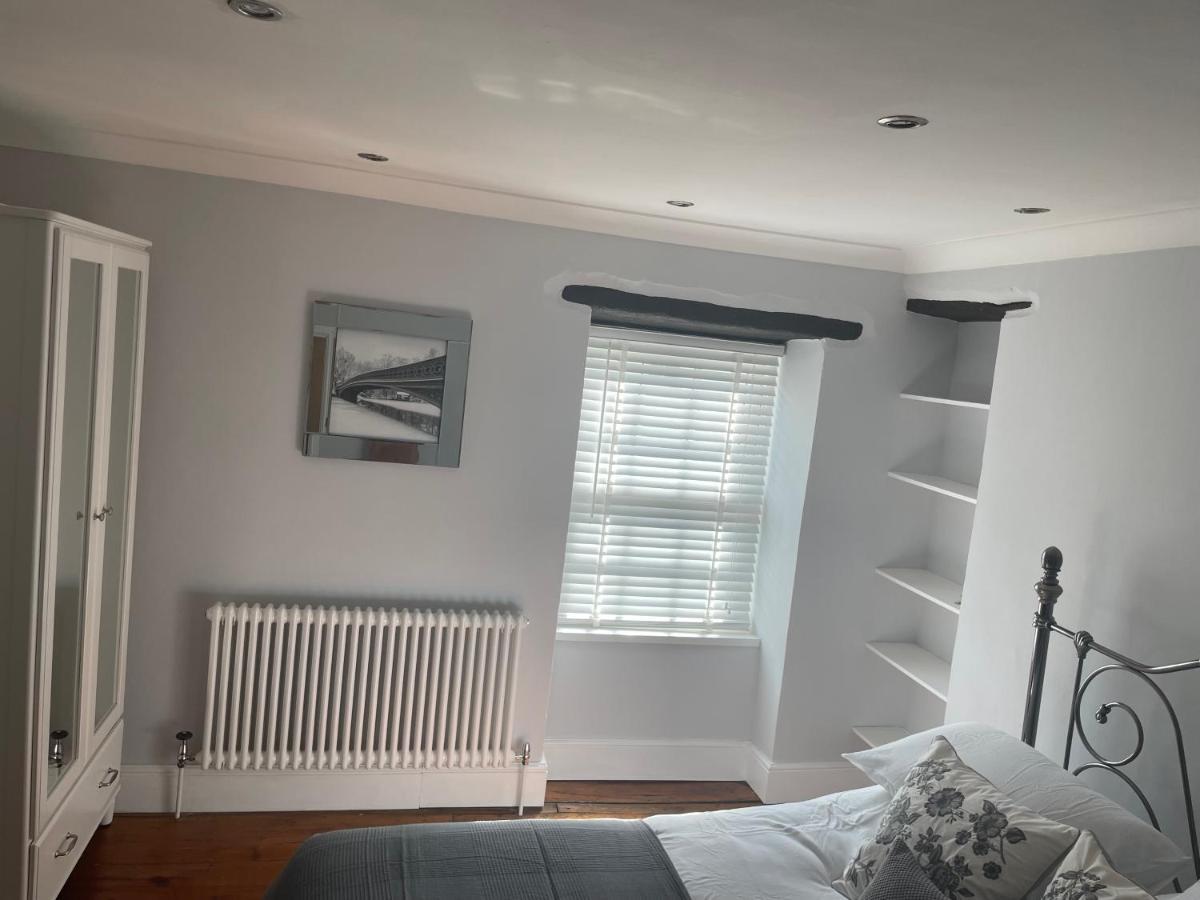 17 Eastgate Villa Cowbridge Luaran gambar